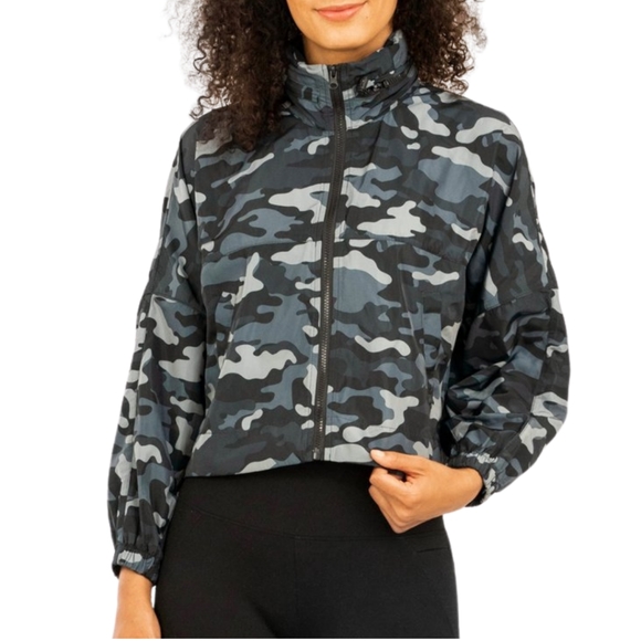 MOM SQUAD Elevate Gray Green Camouflage Print Camo Windbreaker Jacket XS/S - Picture 1 of 10